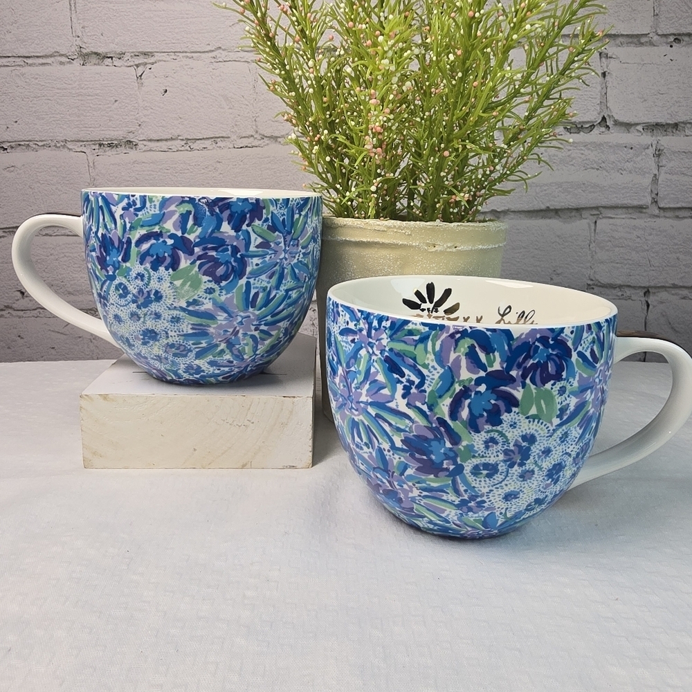 Lilly Pulitzer Blue and Green Artisanal Mugs Coffe Tea Set